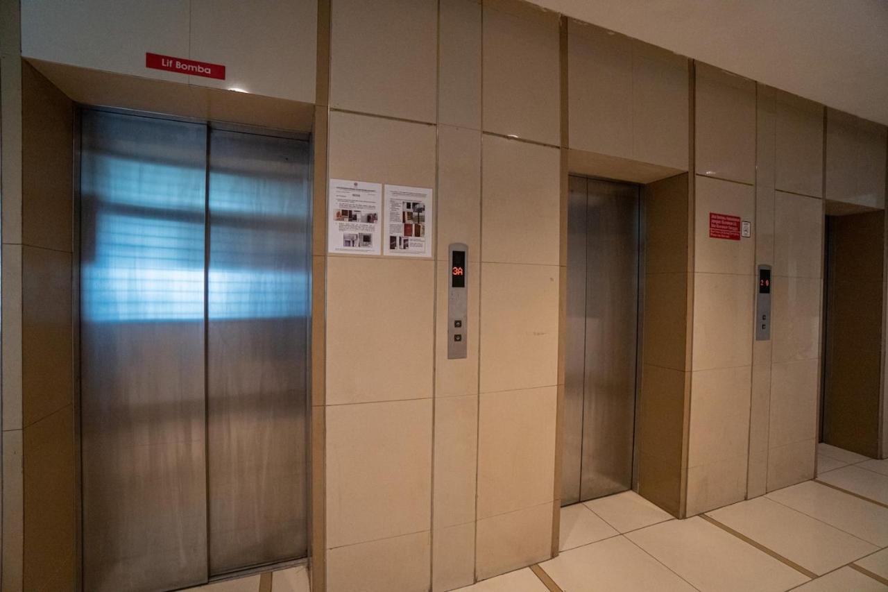 Mount Austin #palazio A2 Pool View 1-2pax #mspro * Johor Bahru