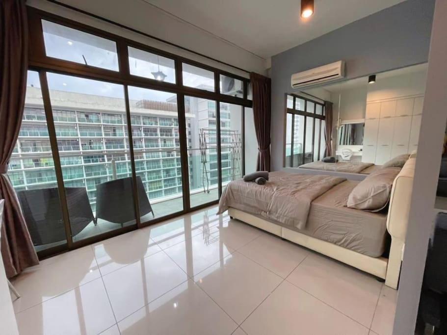 Mount Austin #palazio A2 Pool View 1-2pax #mspro * Johor Bahru